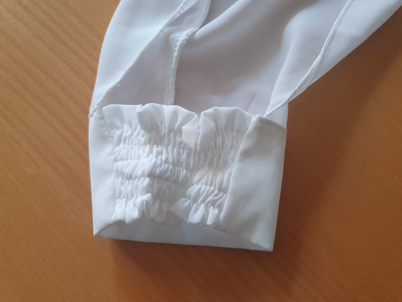 Ausgefallene Damenbluse