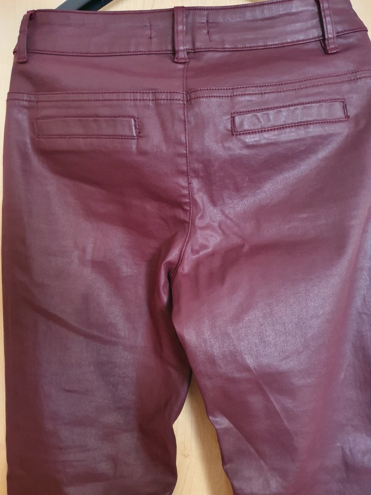 Top aktuelle Skynni Jeans in Lederemitat