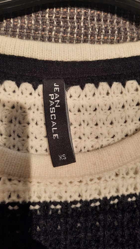 Pullover