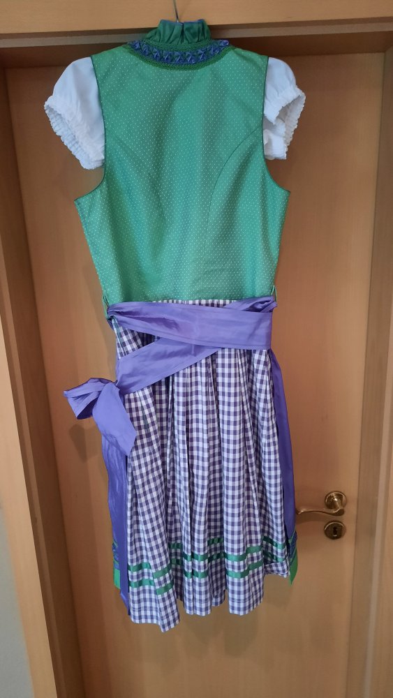 Dirndl