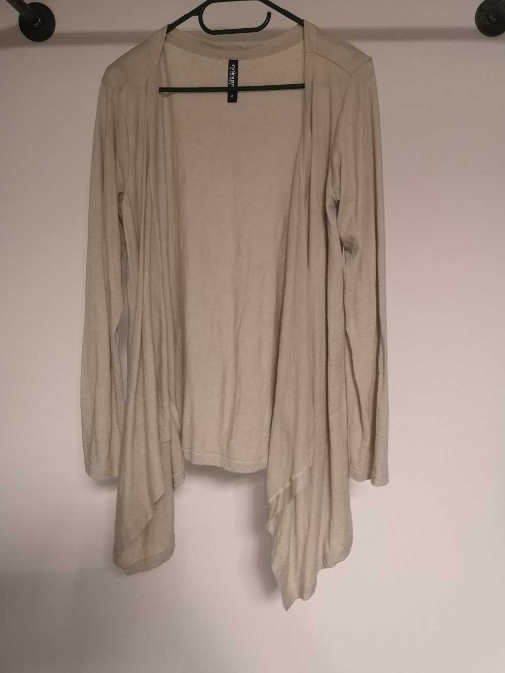 Beige Strickjacke 