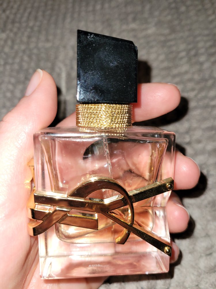 Yves Saint Laurent Parfum 