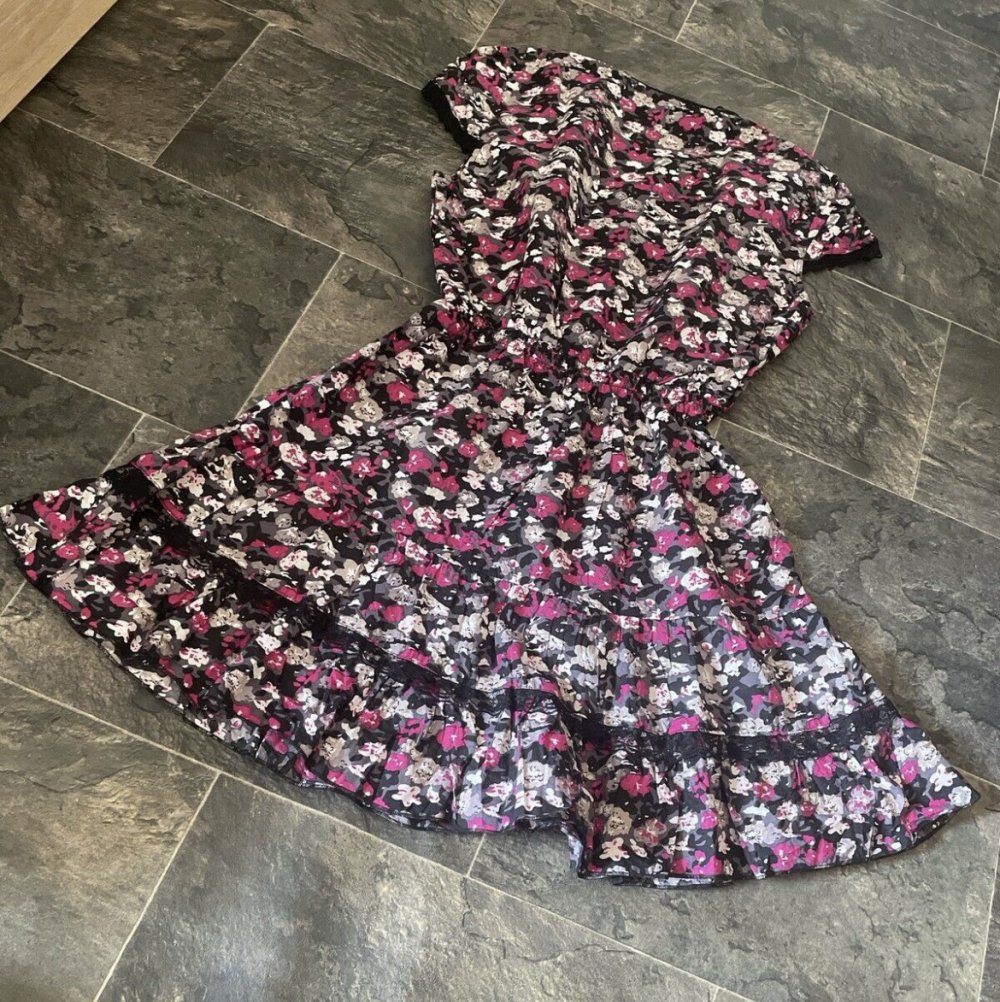 Damen Kleidchen Größe 42
