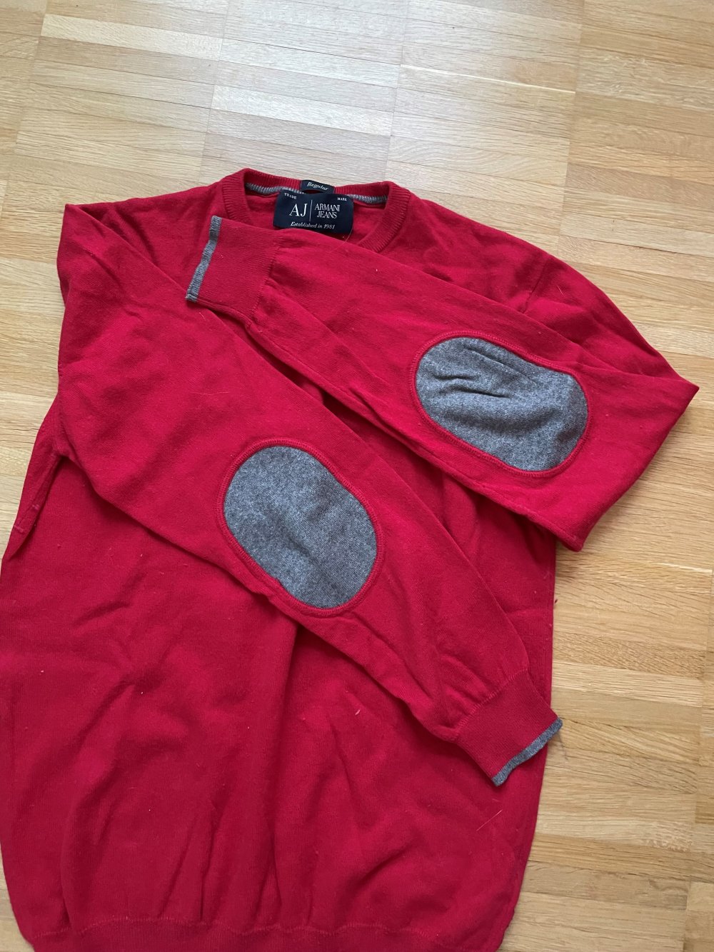 Armani Jeans GR. M / 170 neuwertig 