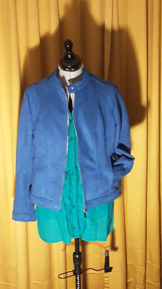 Kurze Jacke