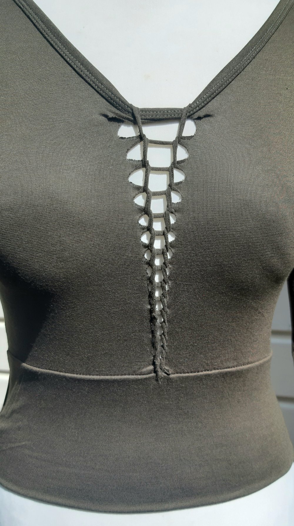 Top croptop bauchfrei Festival cutout braided oliv shirt goashirt