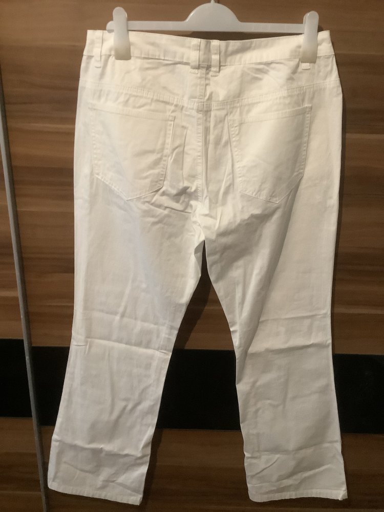 Sheego Bootcuthose Elastische Twill-Qualität Gr. 44 neu weiss