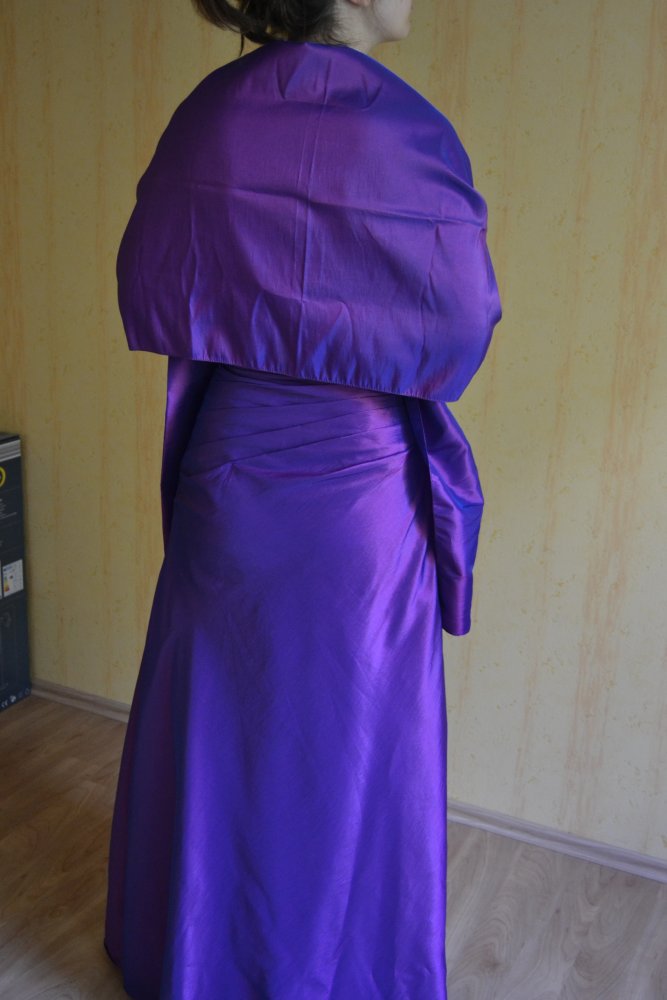 Lila Abendkleid