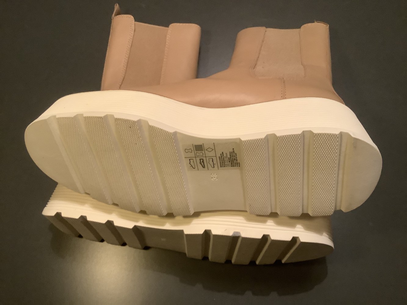 Chelseaboots/ Stiefeletten Echtleder mit Plateausohle