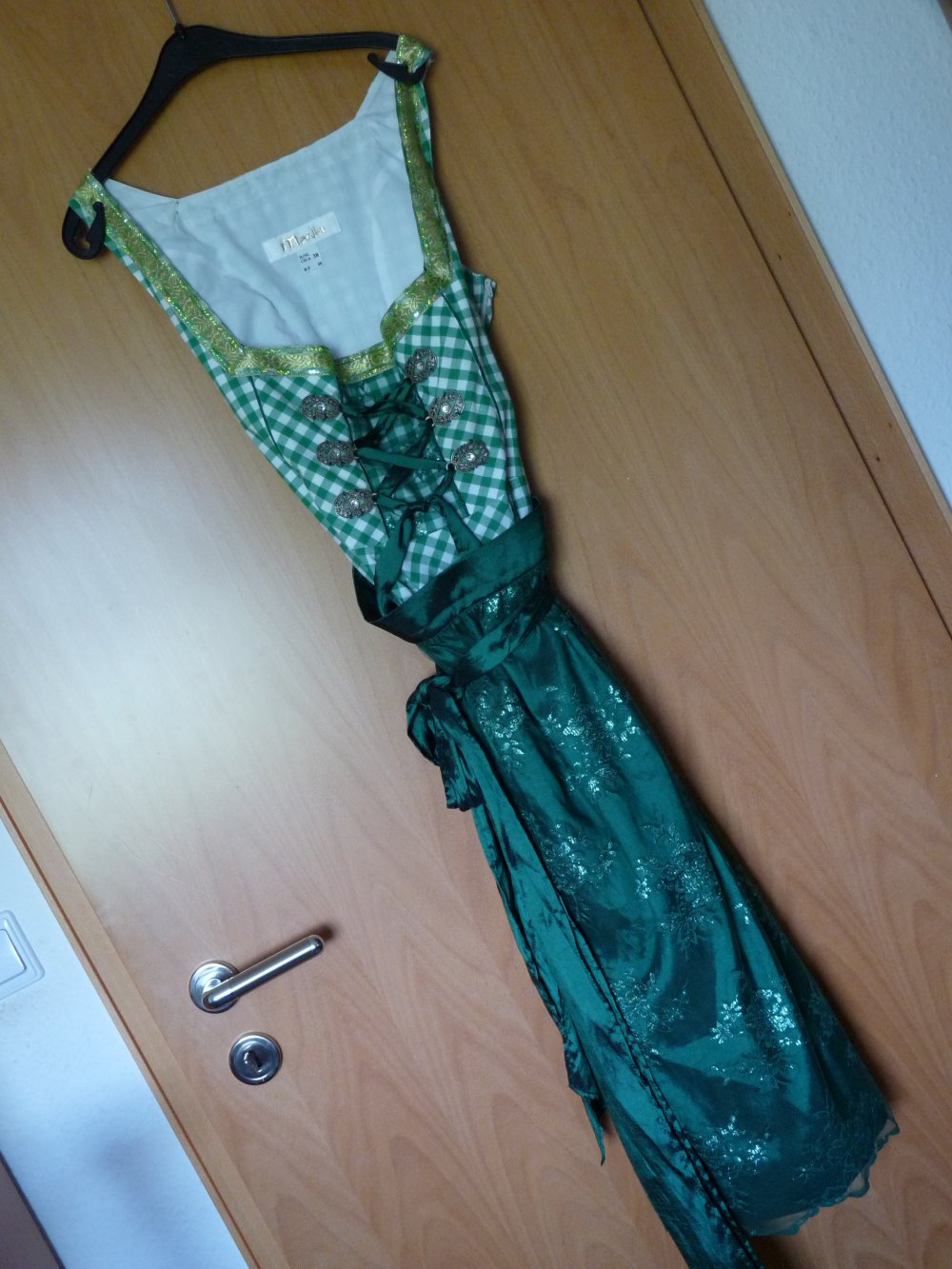 Dirndl grün knielang
