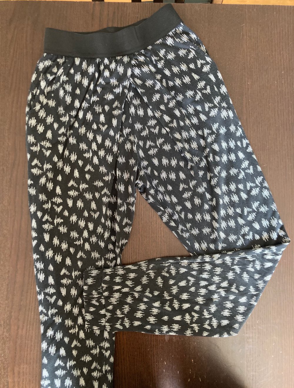 leichte Stoffhose mit Gummibund