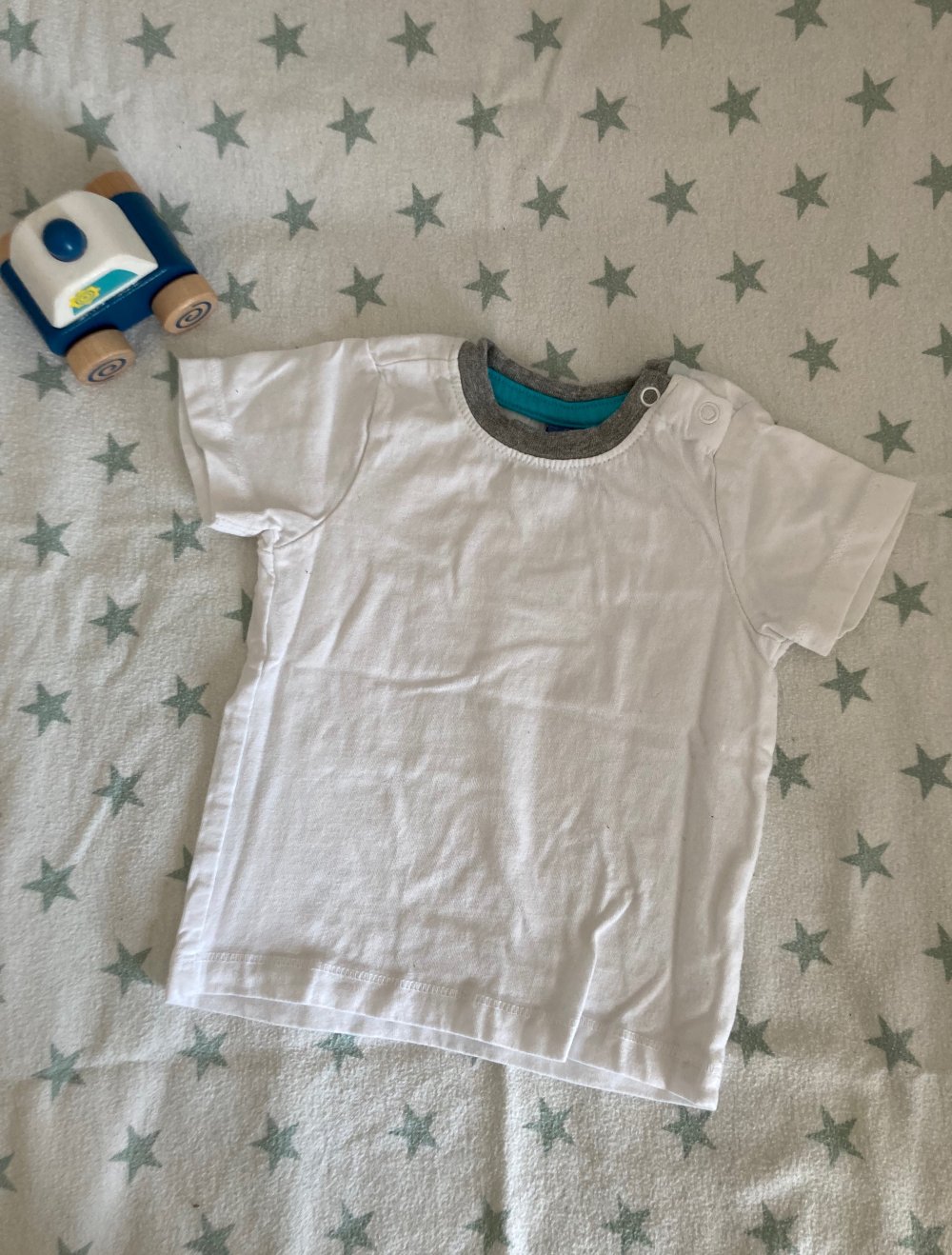 Basic-Shirt