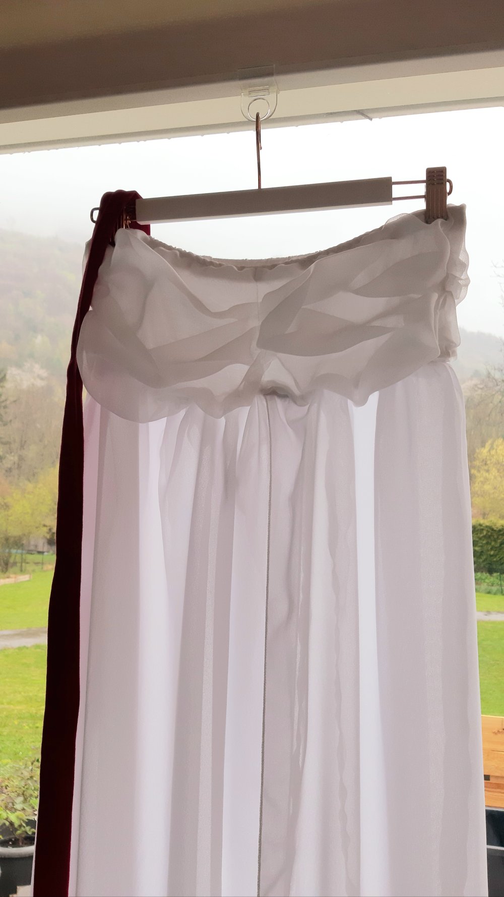 Imperfektes Schwangerschaftskleid für Fotoshooting zu verkaufen!