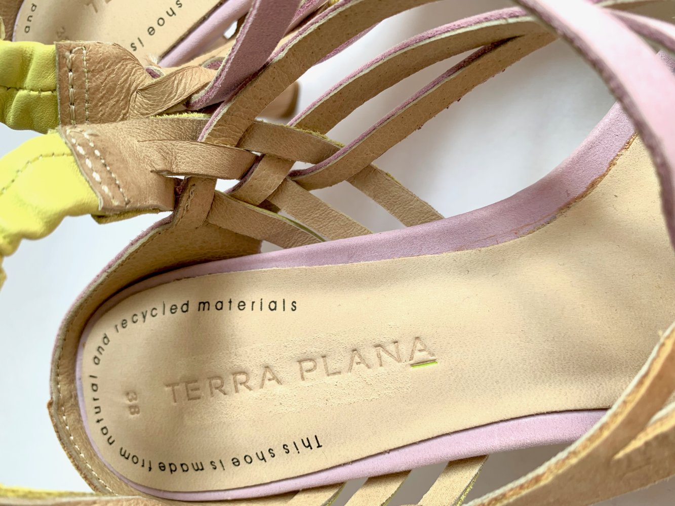 Gr 38 / Terra Plana Sandalen
