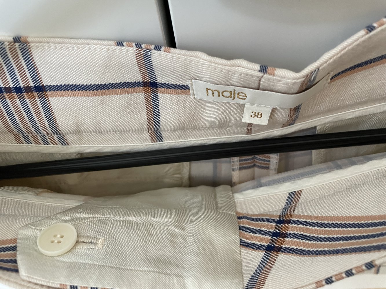 *new Maje short pants