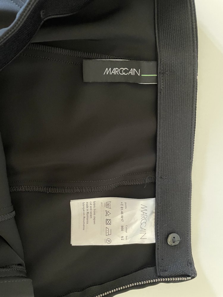 New* MARCCAIN leggings