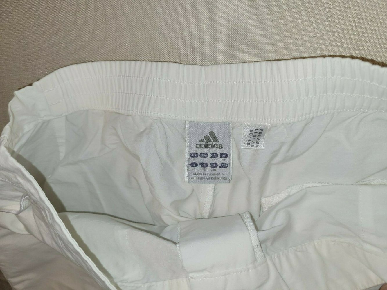 adidas Damen Short 3/4 in der Größe  42 im Top Zustand
