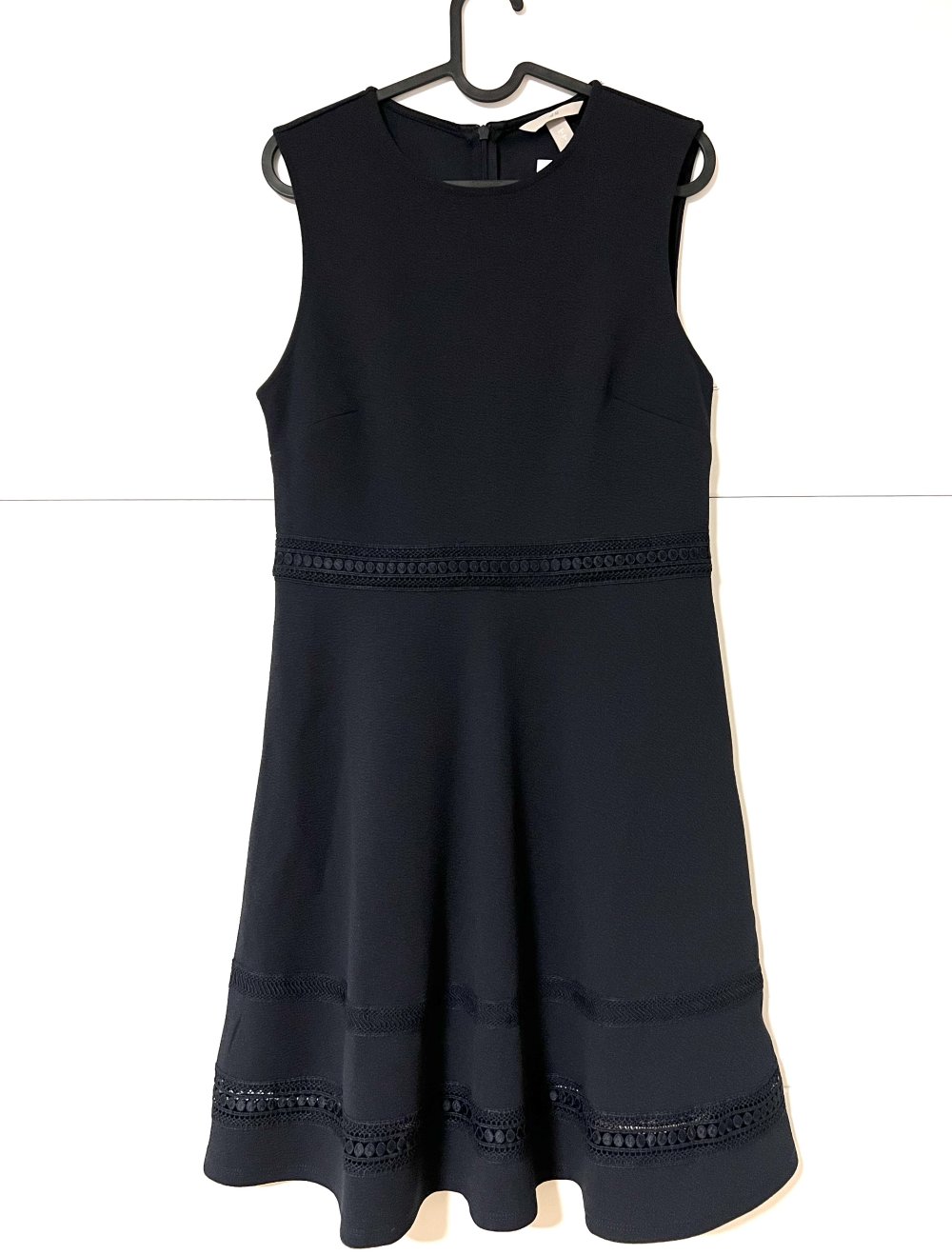 Dunkelblauer Kleid neu mit Etikett