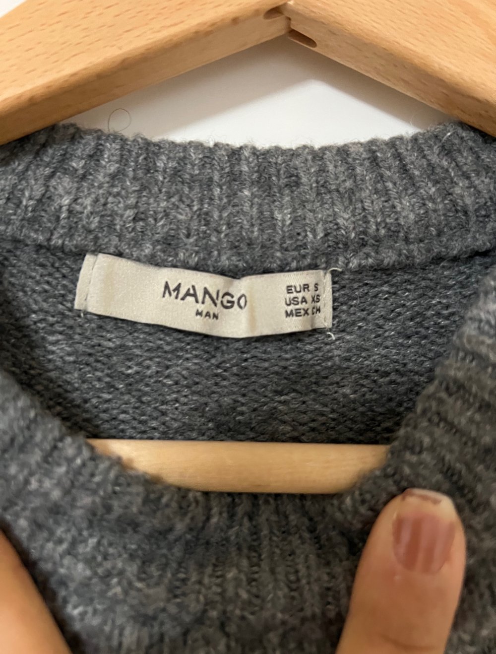 Mango Pullover
