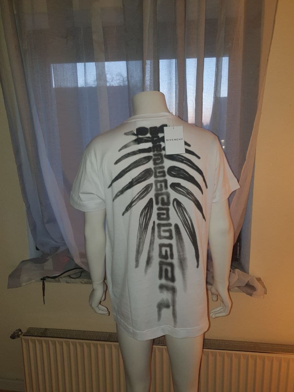 GIVENCHY T-SHIRT BM719L3Y6B 100 Collection 2021 Neu