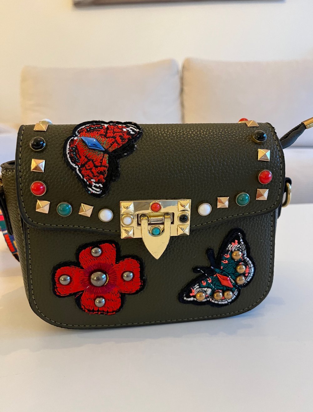 bunte Marken Tasche