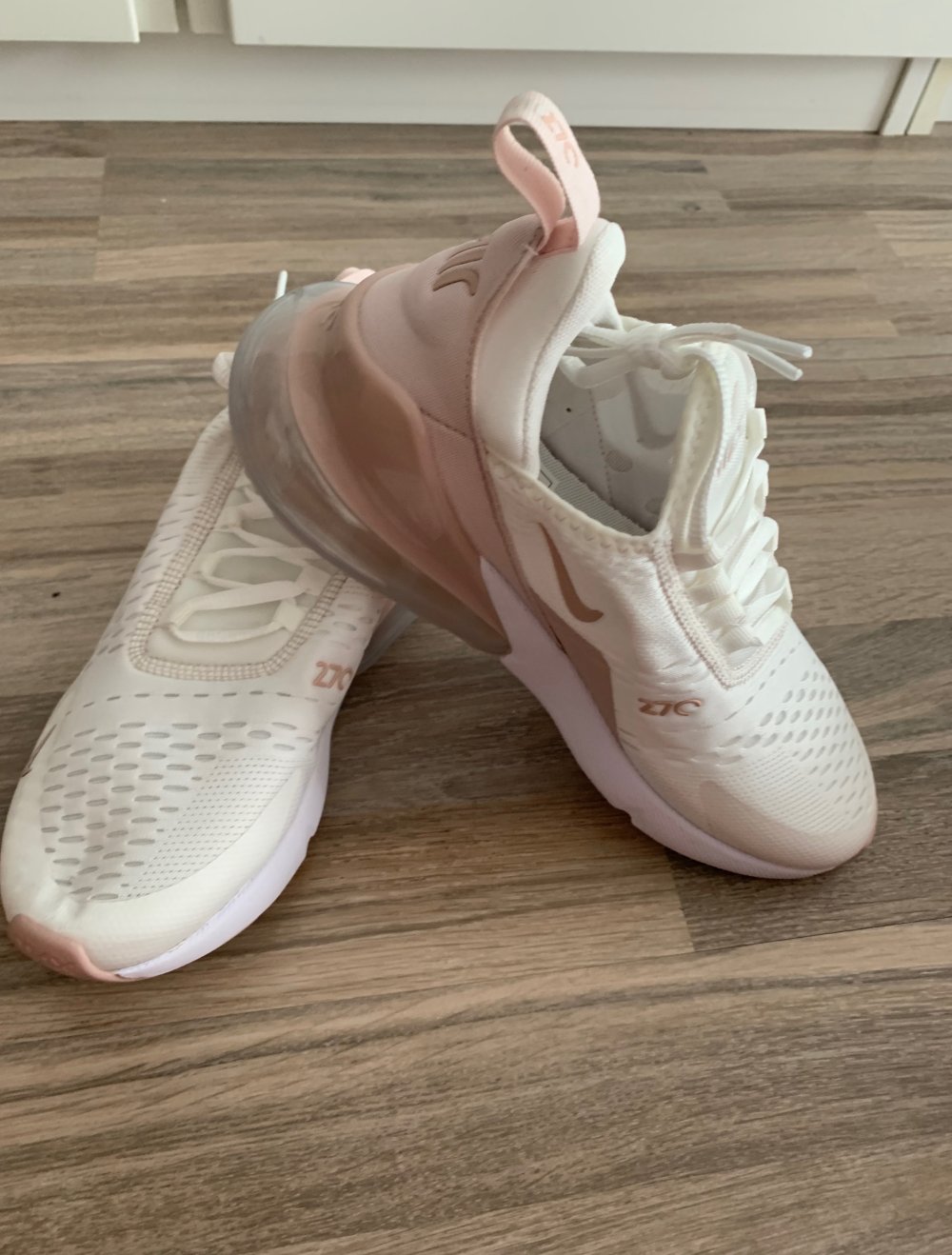 Nike Air Max 270 Weiss Rosa Größe 38