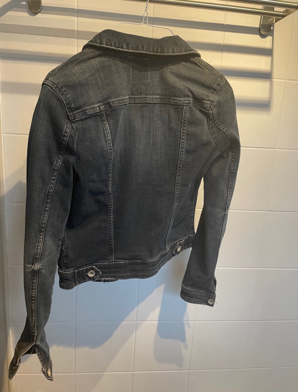 Jeansjacke dunkel