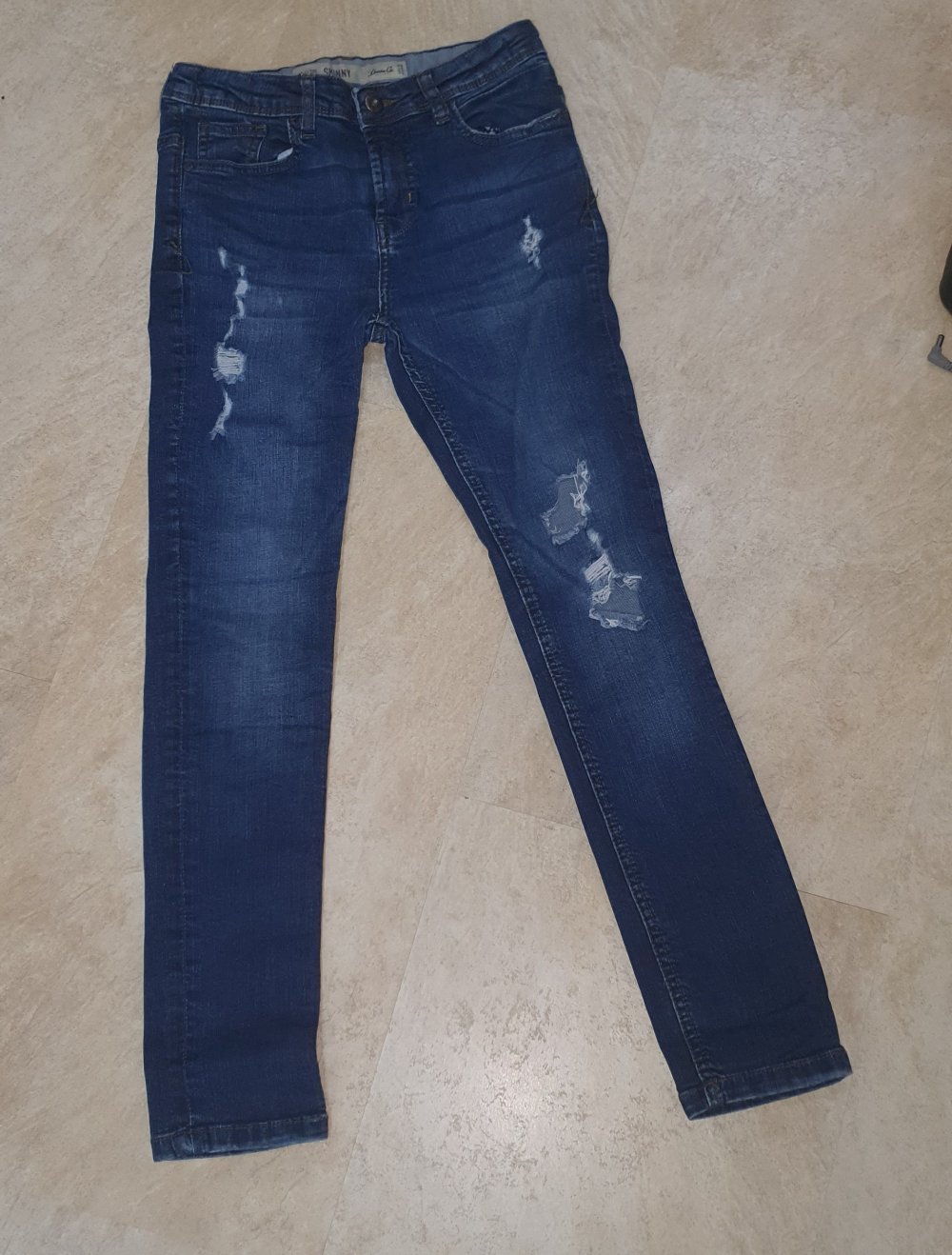 Neuwertige Kinder jeans hose Gr 146