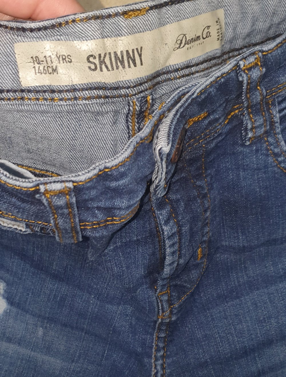 Neuwertige Kinder jeans hose Gr 146