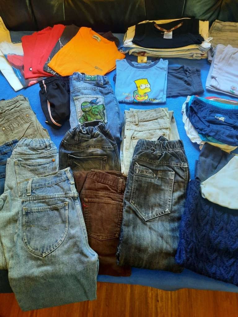 Großes Bekleidungspaket für Jungen Gr. 128 - 134 - 140 - 146