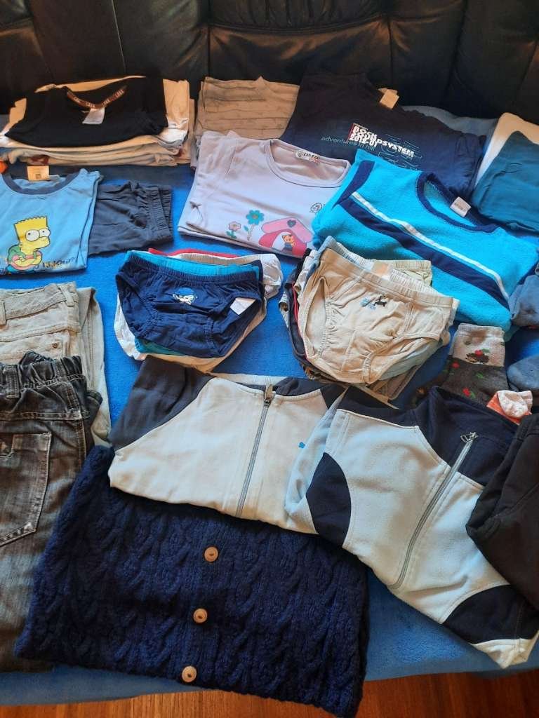 Großes Bekleidungspaket für Jungen Gr. 128 - 134 - 140 - 146