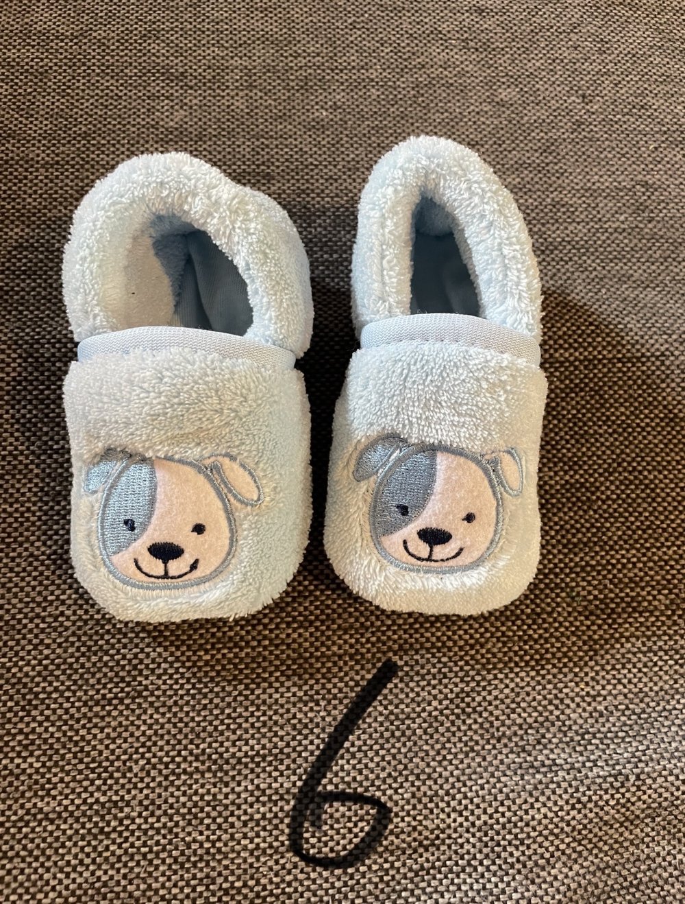 Krabbelschuhe
