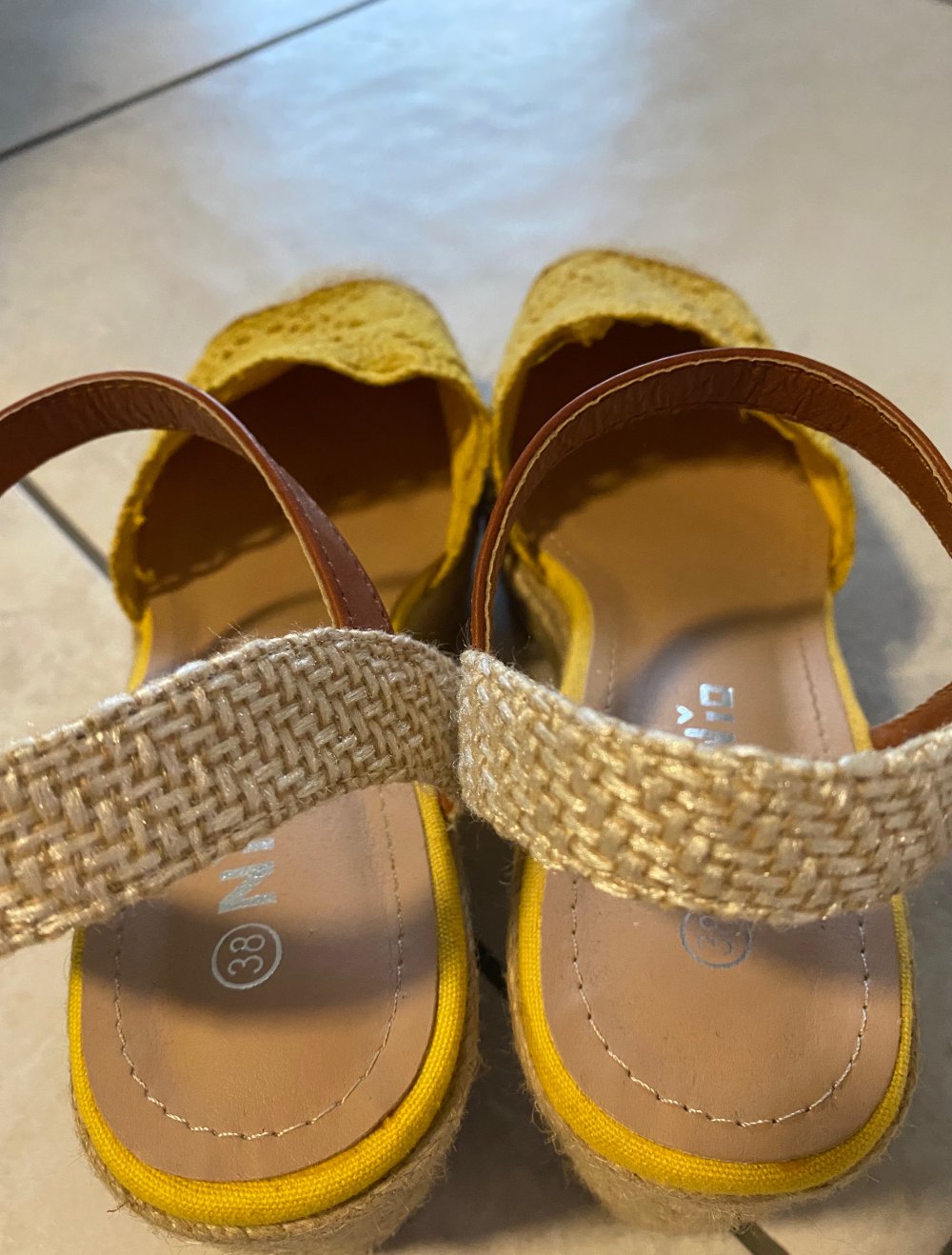 Hohe Schuhe Damen