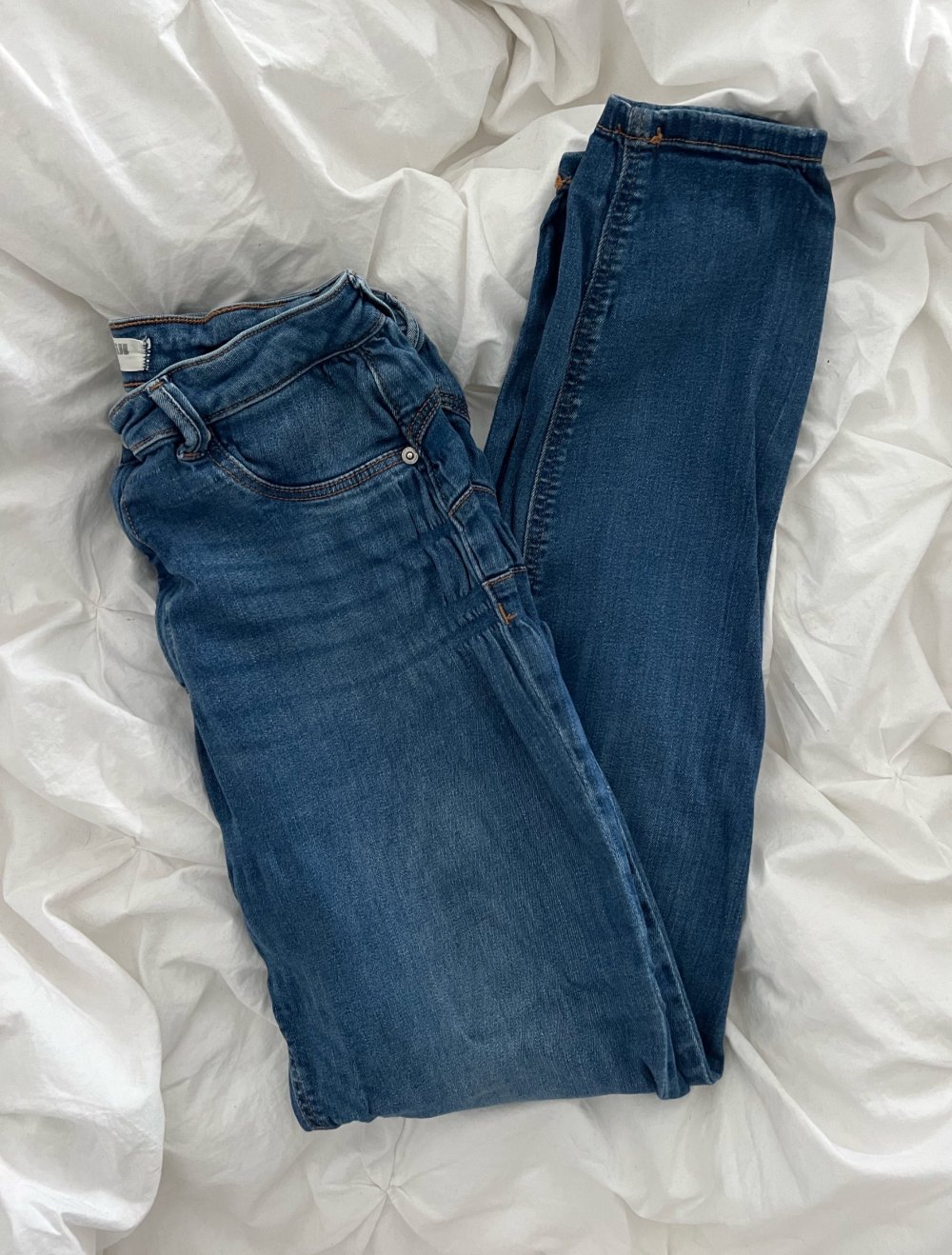 Tally Weijl Jeans Strechy mit Rissen Größe 42