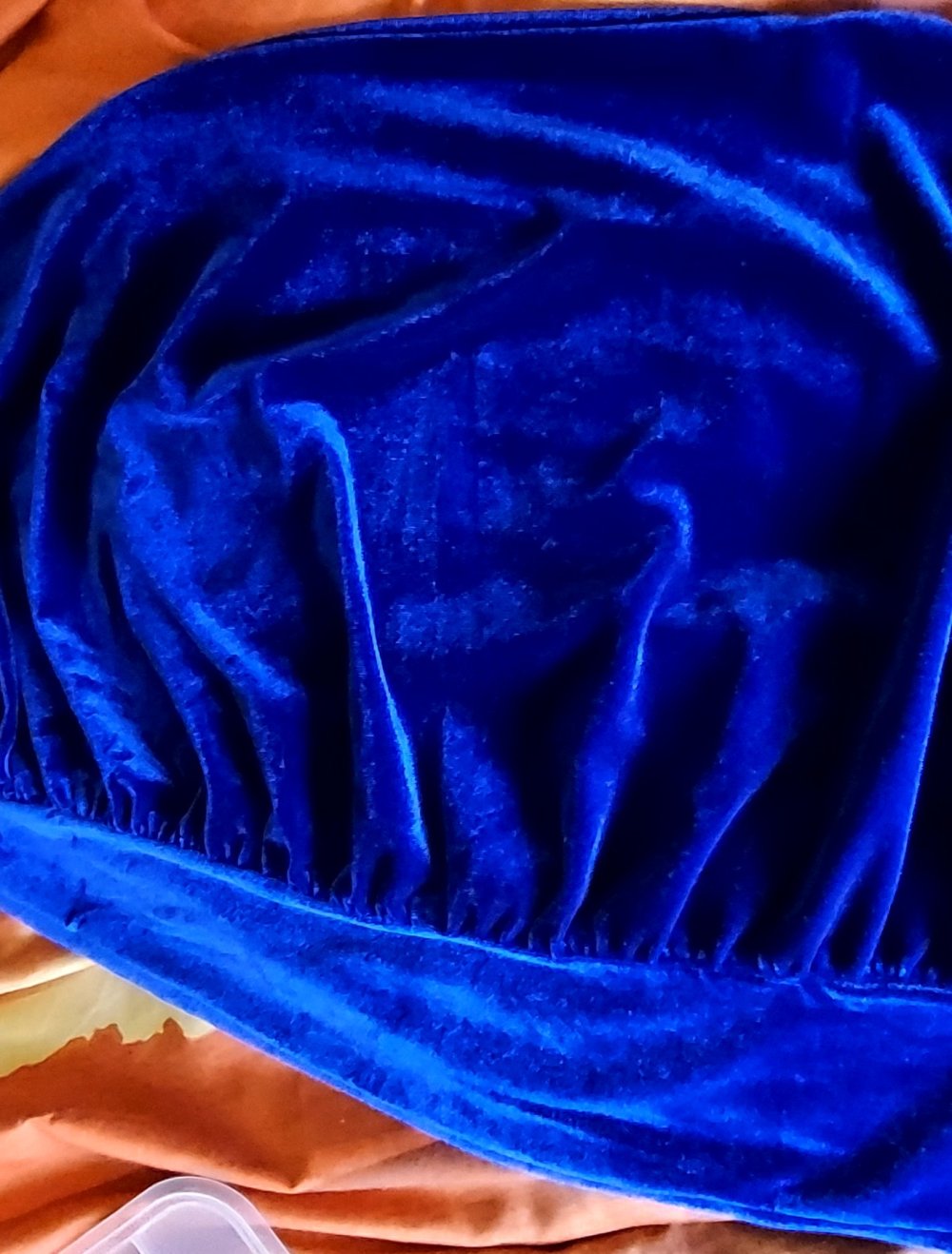 Samtkleid