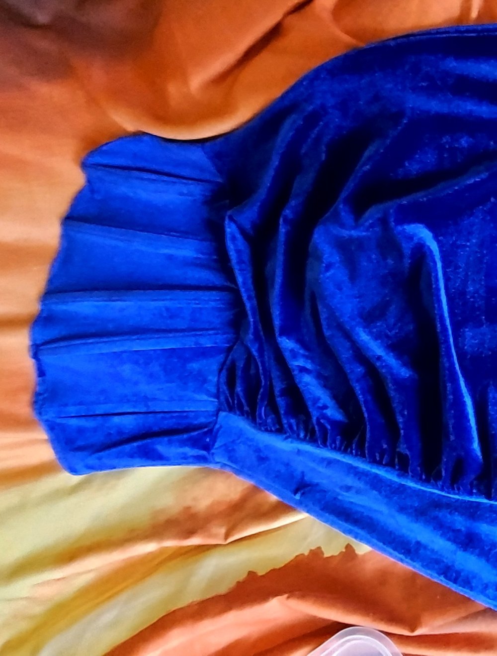 Samtkleid