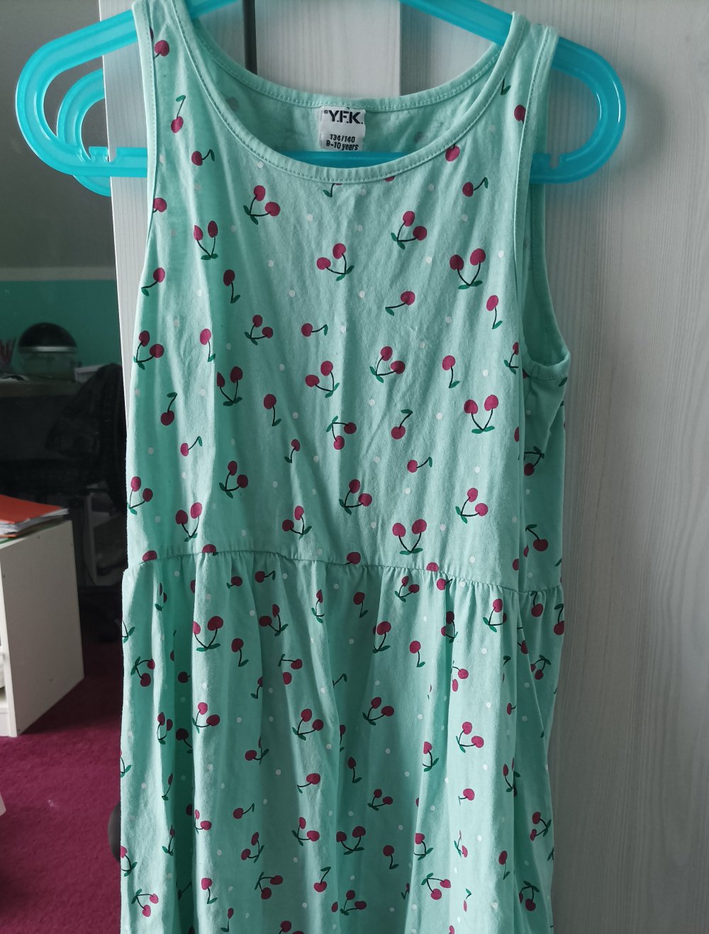 Kleid