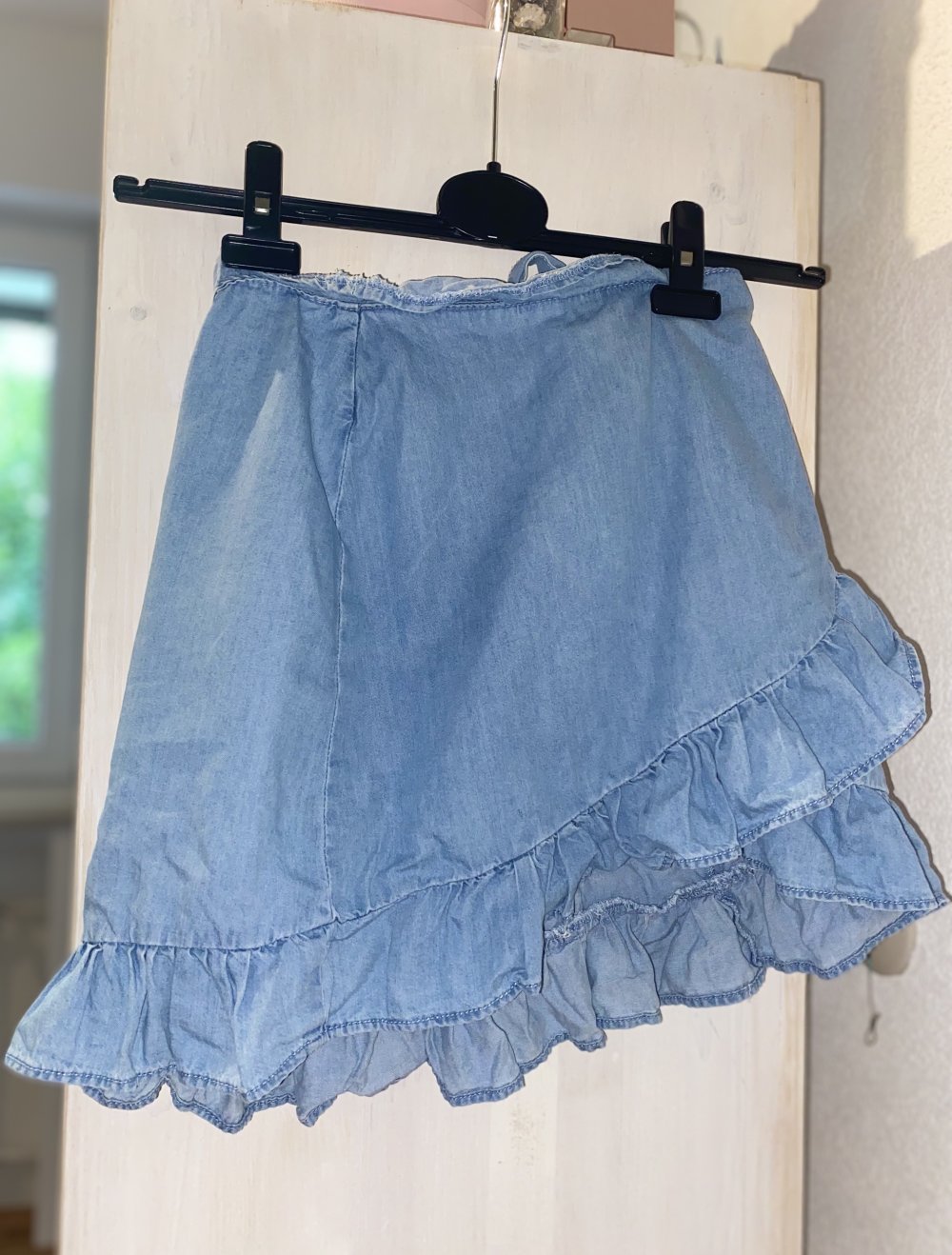 Blauer kurzer Rock