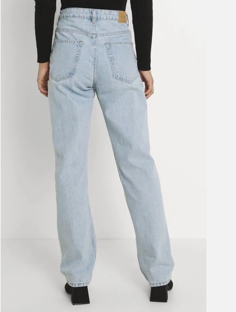 WEEKDAY Voyage High Straight Jeans  25/32 Jeans