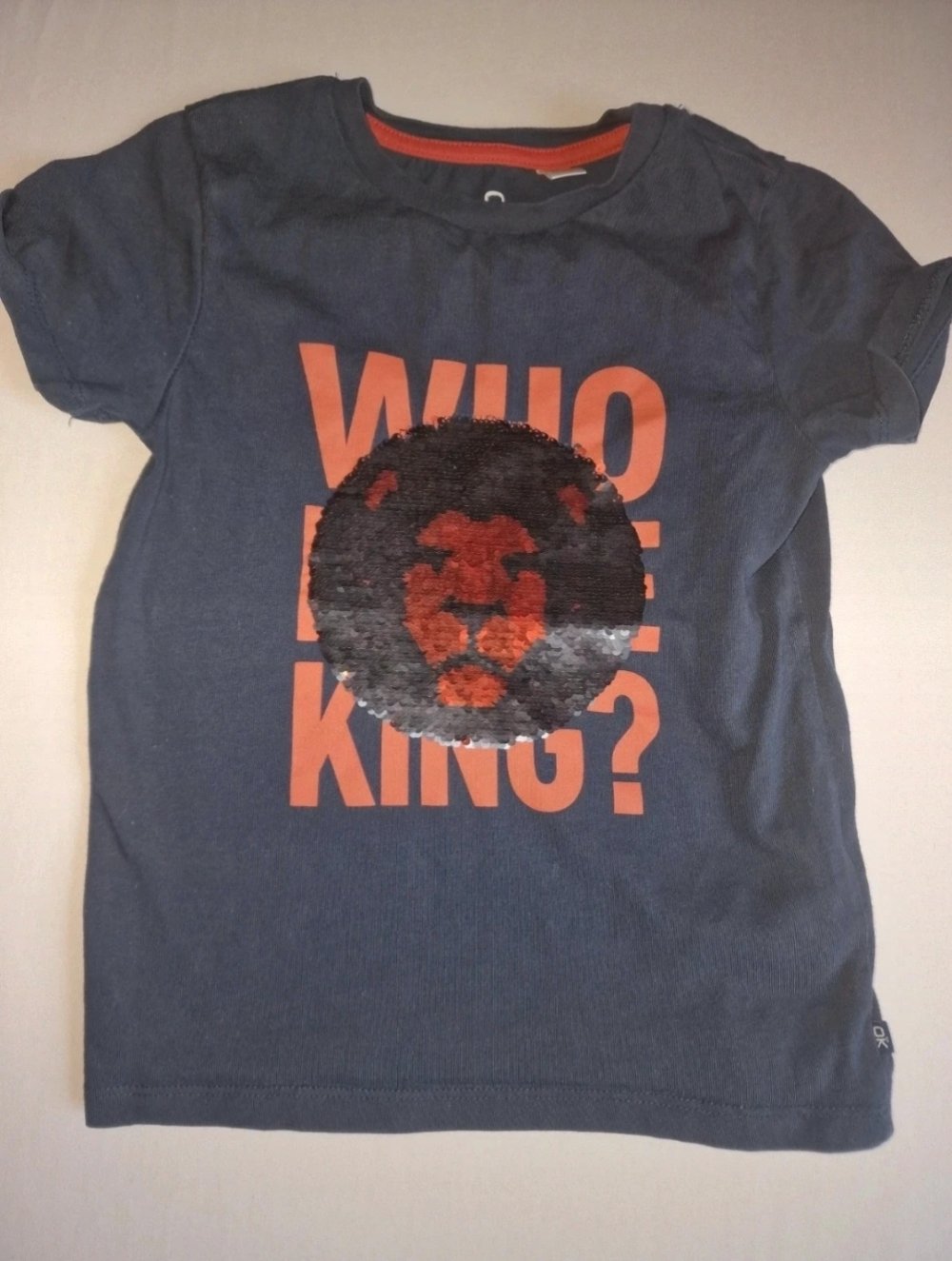 T-Shirt Gr. 110, shirt, pailetten zum wenden, Löwe