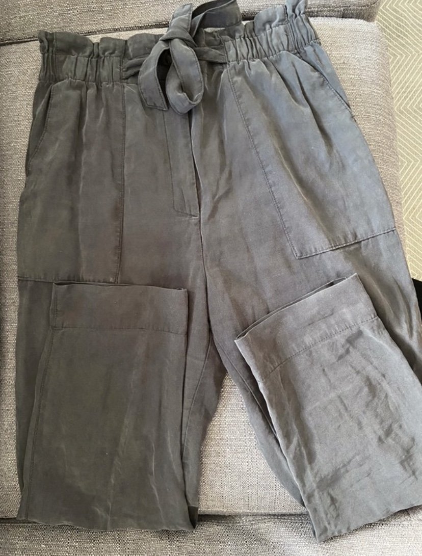 Stoffhose mit hohen Bund