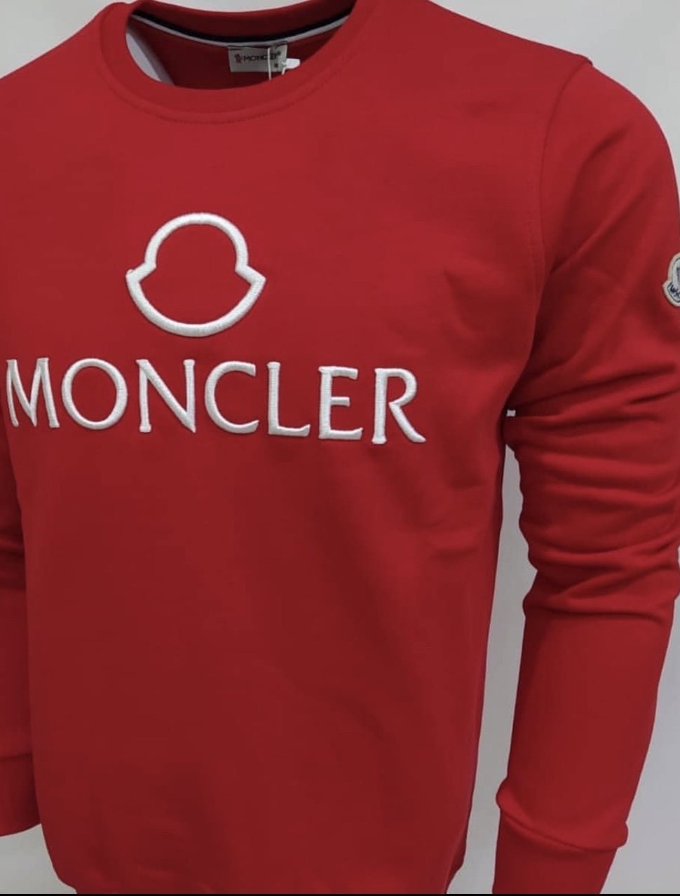 Moncler Sweatshirt Neu!