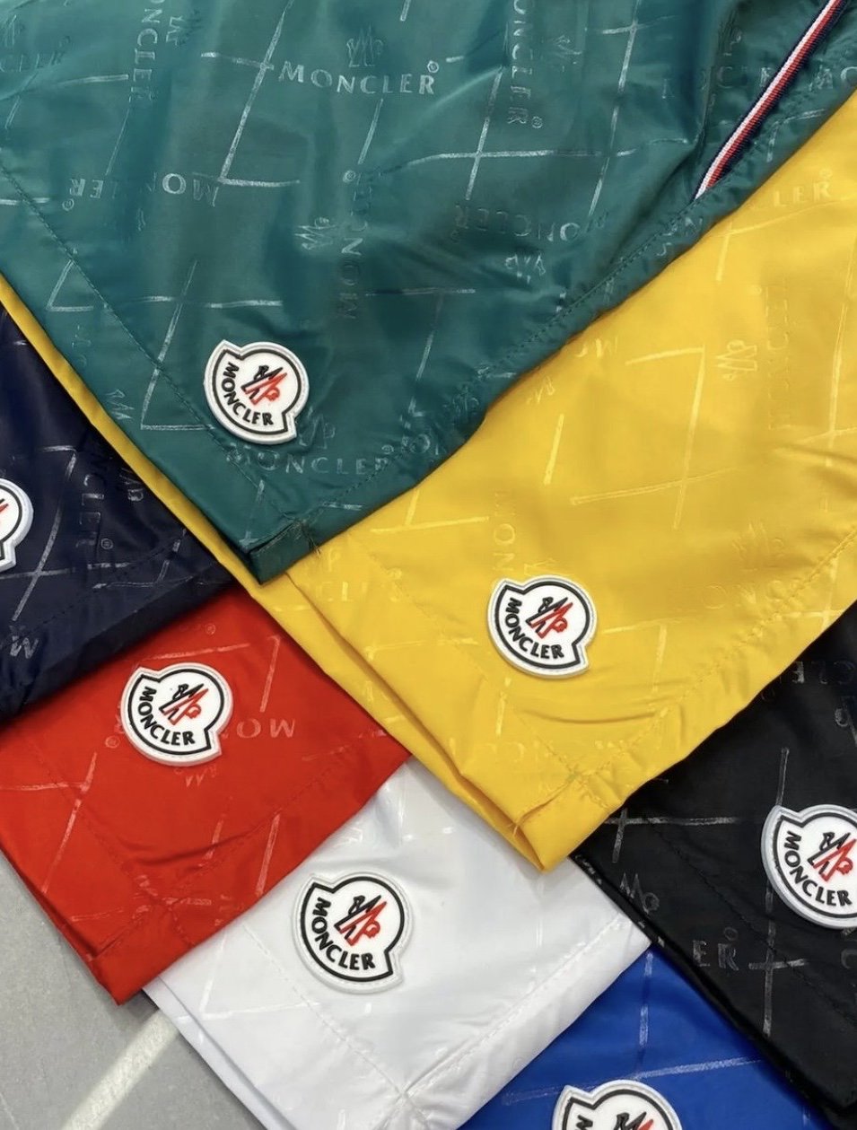 Moncler Badehosen ! Original Neu!