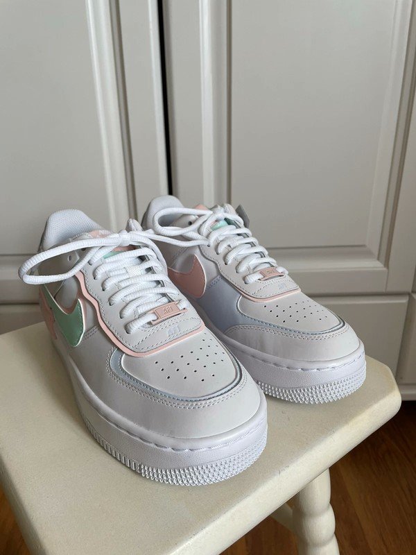 Air Force 1 Shadow