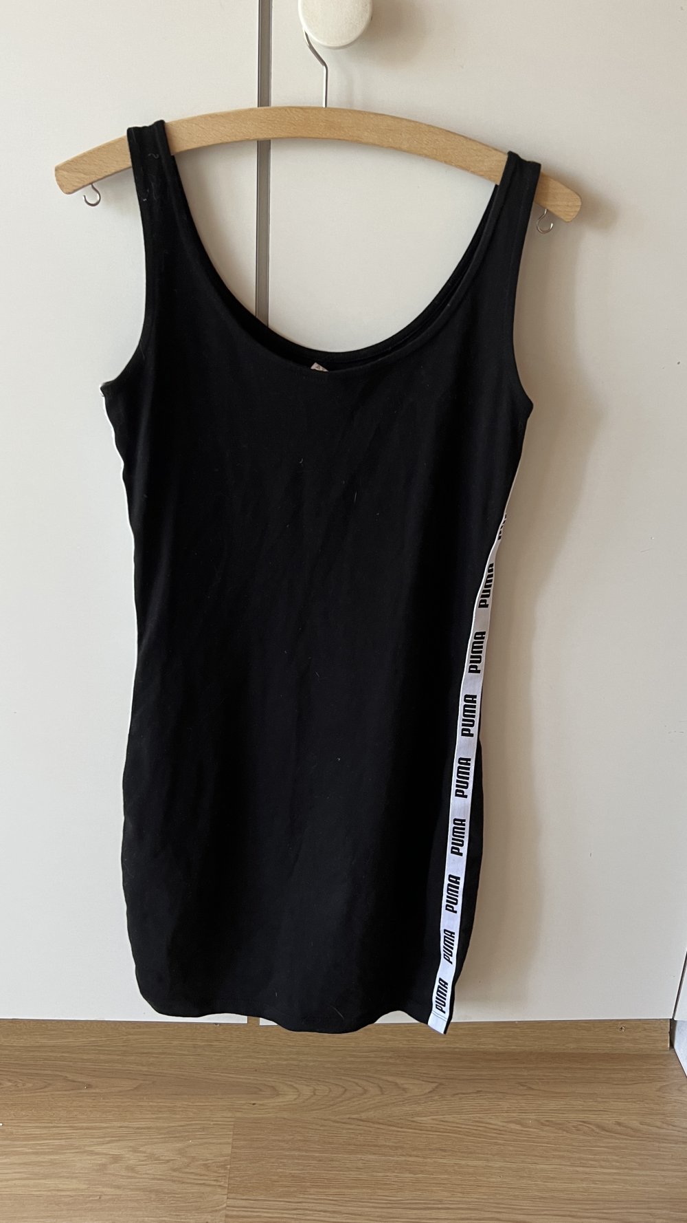 Schwarzes Puma Kleid