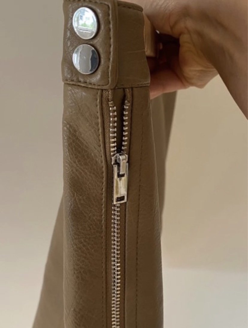 Zara Lederrock Beige
