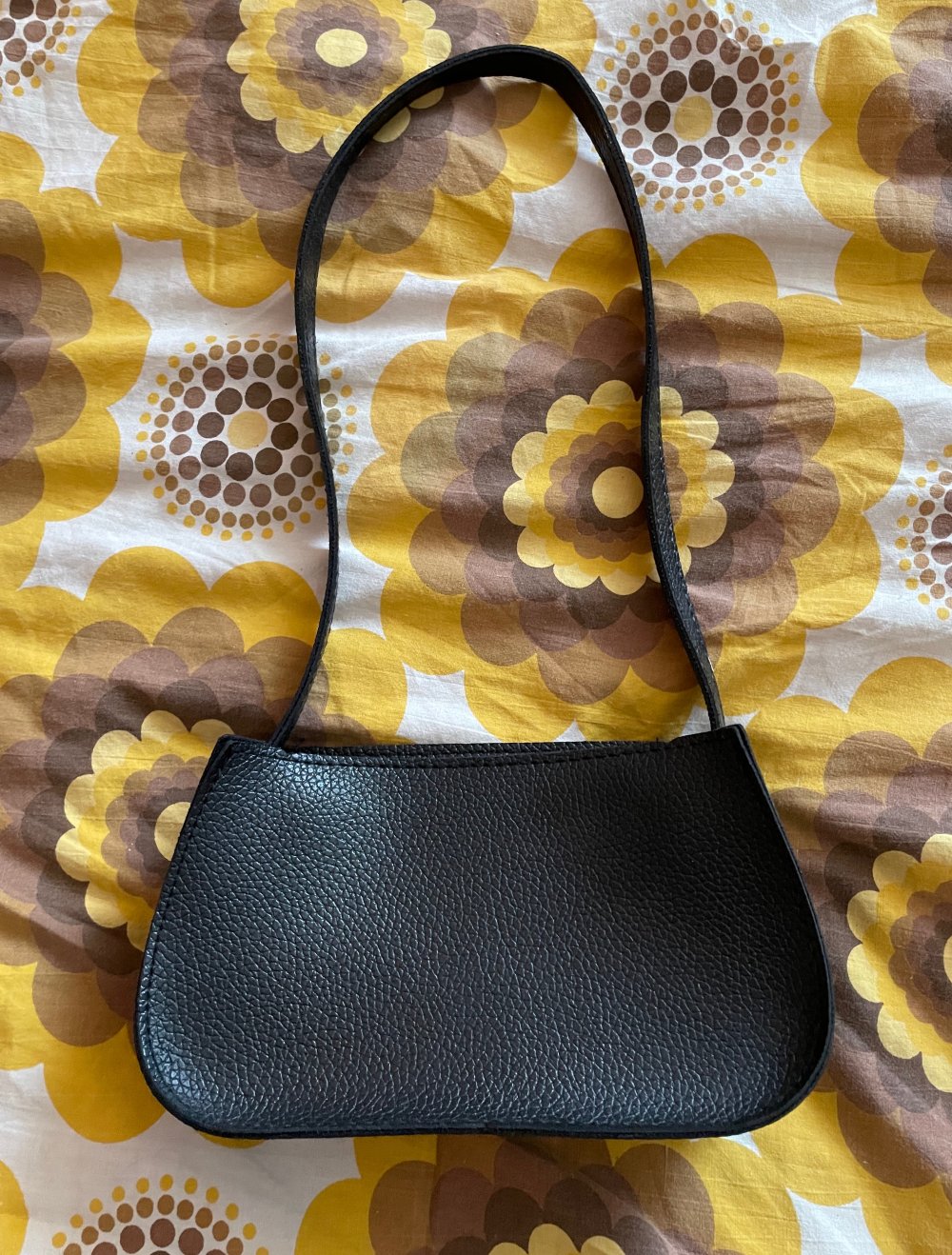 schwarze Tasche