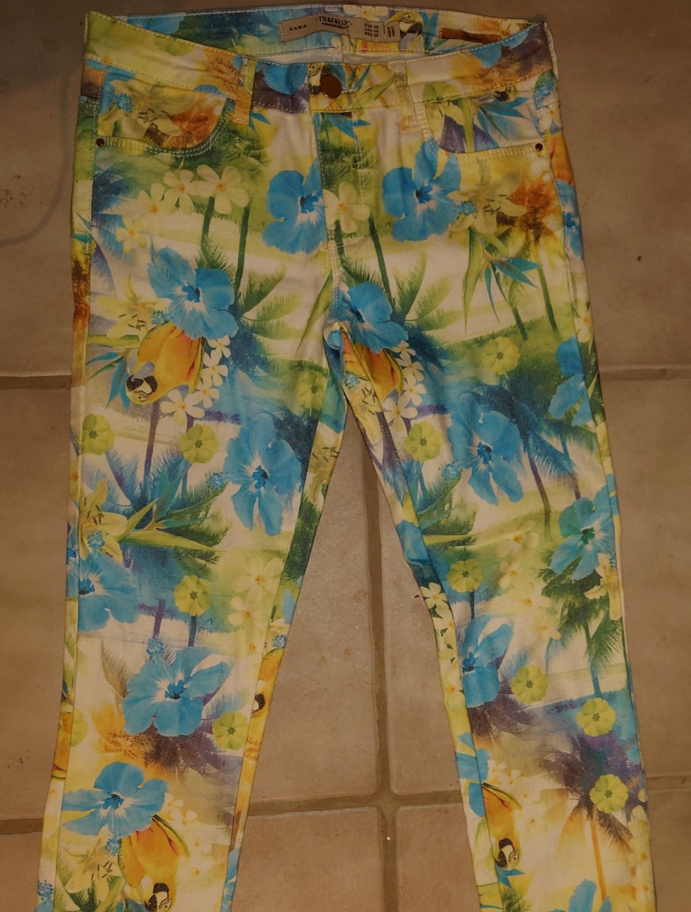 Hose Zara Größe S/M neu