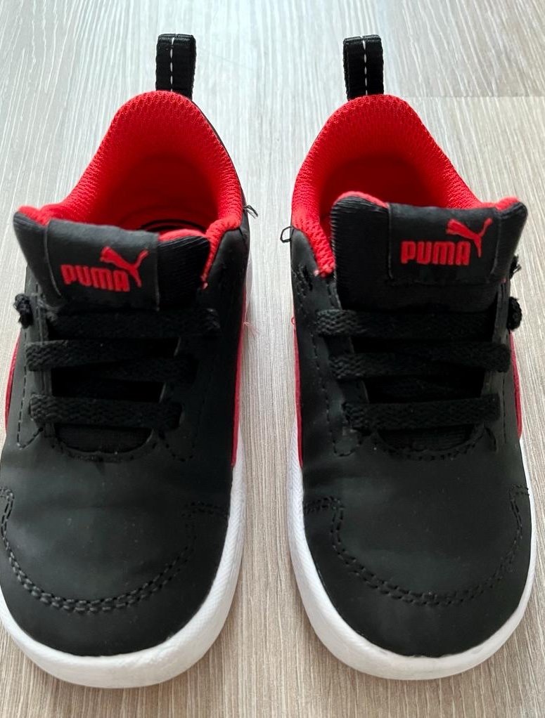 Puma Schuhe