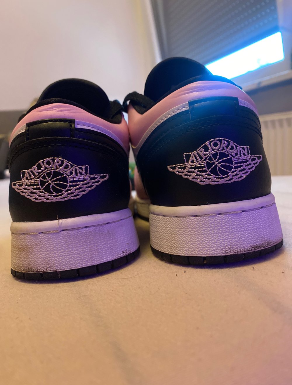 Air Jordan 1 Low Violet Shock white black